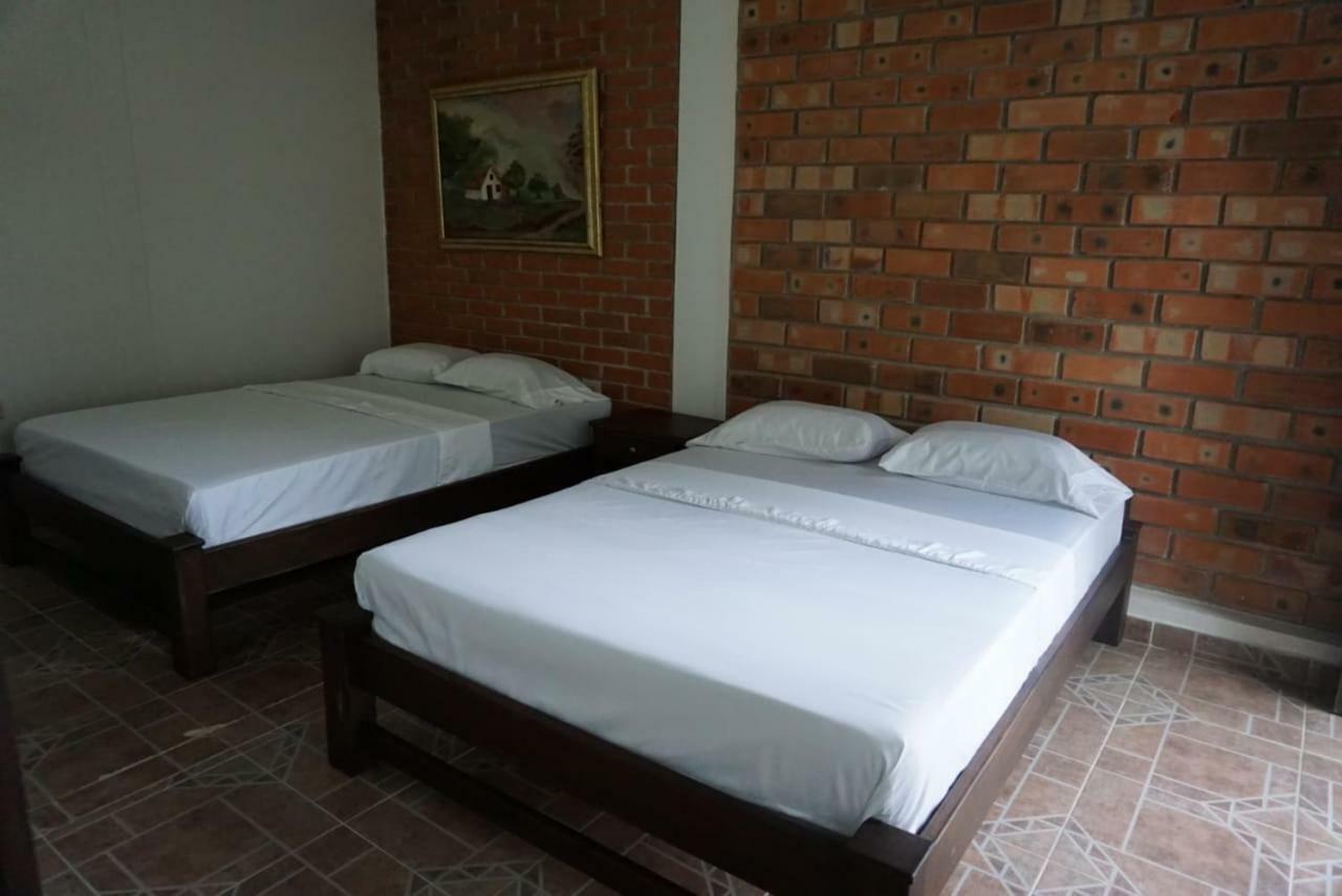 Hostal Suna Vito Puerto Asis Exterior photo